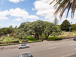 Auckland Rose Park Hotel