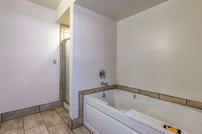Best Western Plus Scottsdale Thunderbird Suites