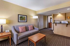 Best Western Plus Scottsdale Thunderbird Suites