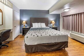 Econo Lodge On Historic Route 66