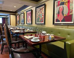 The Churchill Hotel near Embassy Row
