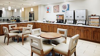 Staybridge Suites Orlando Royale Parc Suites by IHG