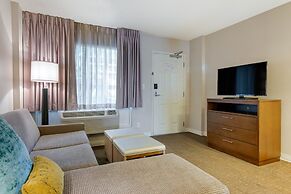 Staybridge Suites Orlando Royale Parc Suites by IHG