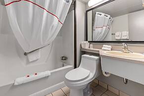 Emerald Hotel & Suites