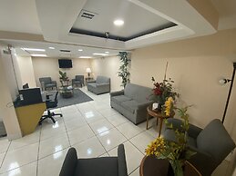 Quality Inn & Suites Orlando Airport