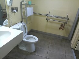 Red Roof Inn Hampton Coliseum