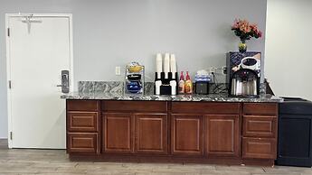 Red Roof Inn Hampton Coliseum