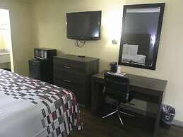 Red Roof Inn Hampton Coliseum