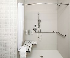 Hampton Inn by Hilton Costa Mesa Newport Beach