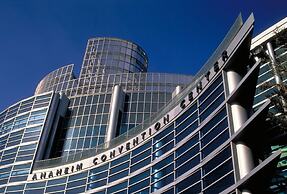 Hampton Inn by Hilton Costa Mesa Newport Beach