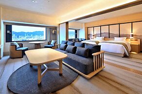 Kobe Portopia Hotel