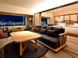Kobe Portopia Hotel