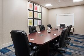 Holiday Inn Express & Suites West Plains Southwest by IHG