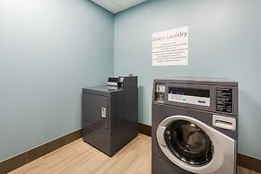 Holiday Inn Express & Suites West Plains Southwest by IHG