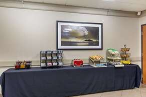 Best Western Plus Oak Harbor Hotel & Conference Center