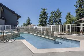 Best Western Plus Oak Harbor Hotel & Conference Center