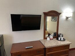 Clarion Inn I-94 near Expo Center