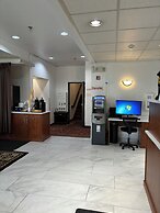 Days Inn by Wyndham Seattle Aurora