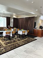 Days Inn by Wyndham Seattle Aurora