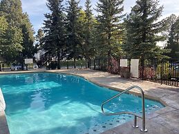 DoubleTree by Hilton Hotel Flagstaff