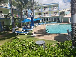 Dover Beach Hotel