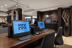 Courtyard by Marriott Las Vegas Convention Center