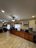 Magnuson Hotel Country Inn