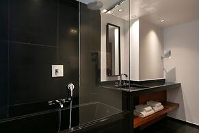 Le Metropolitan Paris Tour Eiffel, a Tribute Portfolio Hotel