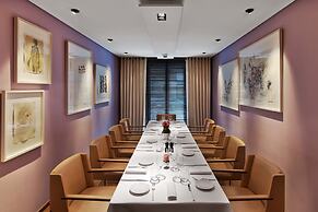 Le Metropolitan Paris Tour Eiffel, a Tribute Portfolio Hotel