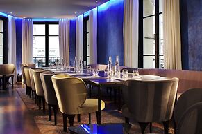 Le Metropolitan Paris Tour Eiffel, a Tribute Portfolio Hotel