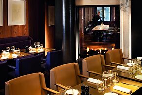 Le Metropolitan Paris Tour Eiffel, a Tribute Portfolio Hotel