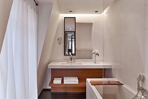 Le Metropolitan Paris Tour Eiffel, a Tribute Portfolio Hotel