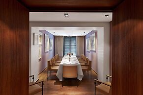 Le Metropolitan Paris Tour Eiffel, a Tribute Portfolio Hotel