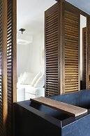 Le Metropolitan Paris Tour Eiffel, a Tribute Portfolio Hotel