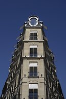 Le Metropolitan Paris Tour Eiffel, a Tribute Portfolio Hotel