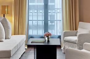 Le Metropolitan Paris Tour Eiffel, a Tribute Portfolio Hotel