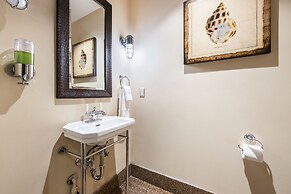 National Hotel, An Adult Only Oceanfront Resort