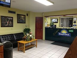 Days Inn by Wyndham Byron