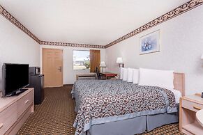 Days Inn by Wyndham Byron