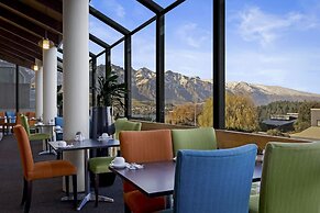 Copthorne Hotel & Apartments Queenstown Lakeview