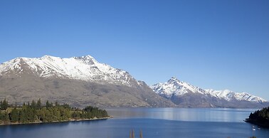 Copthorne Hotel & Apartments Queenstown Lakeview