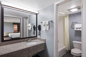 Econo Lodge Austin North near The Domain