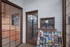 Econo Lodge near The Domain - The Arboretum