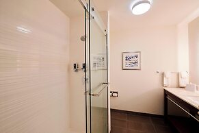 Four Points by Sheraton Cleveland-Eastlake