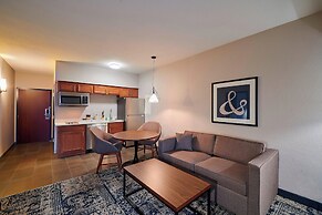 Four Points by Sheraton Cleveland-Eastlake