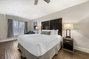 Best Western Pier Point Inn