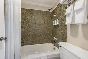Best Western Pier Point Inn