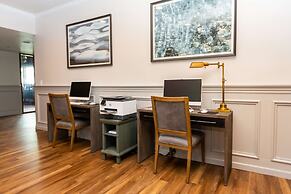 Best Western Pier Point Inn