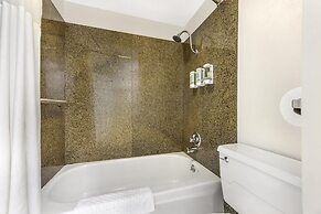 Best Western Pier Point Inn