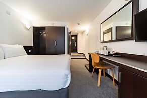 Central Park Hotel